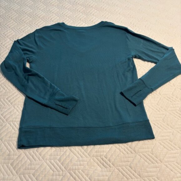 Athleta Hunter Green lightweight V-neck sweatshirt - Picture 2 of 3
